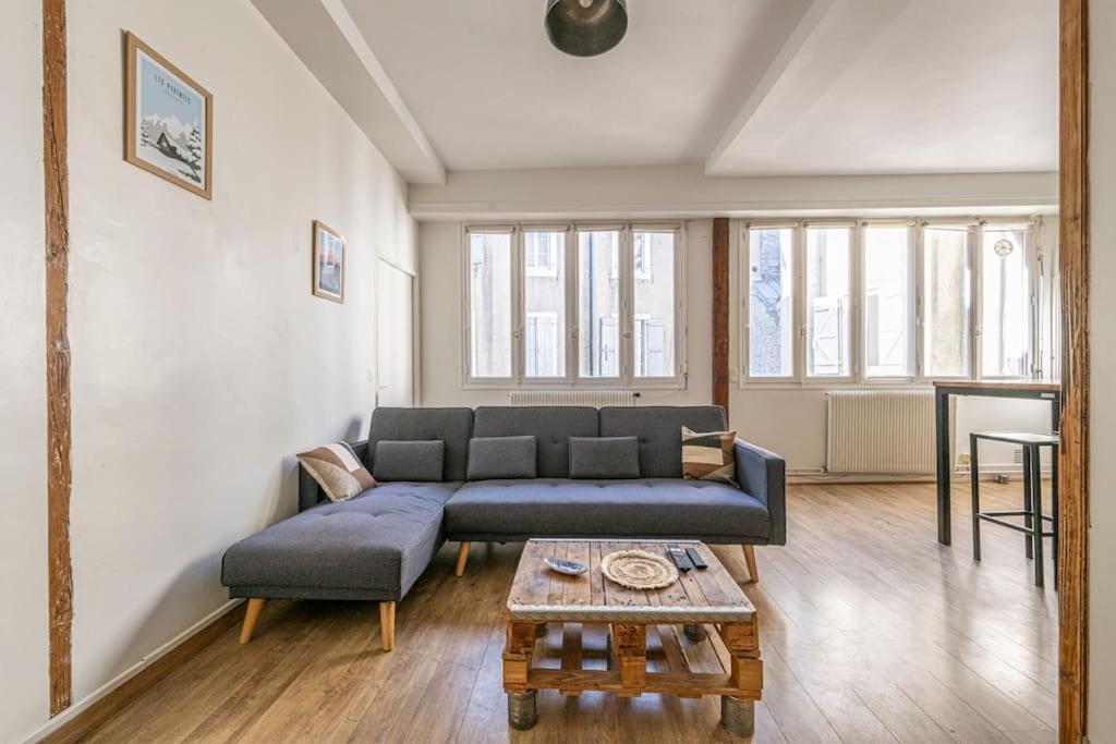 Le Charmant Hello Palois-T2-Wifi Apartamento Pau Exterior foto